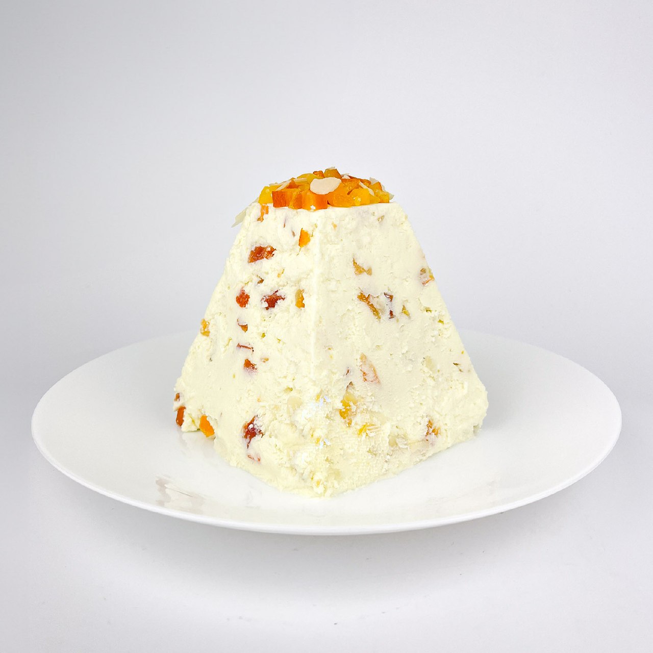 Easter cottage cheese with candied fruits and dried fruits